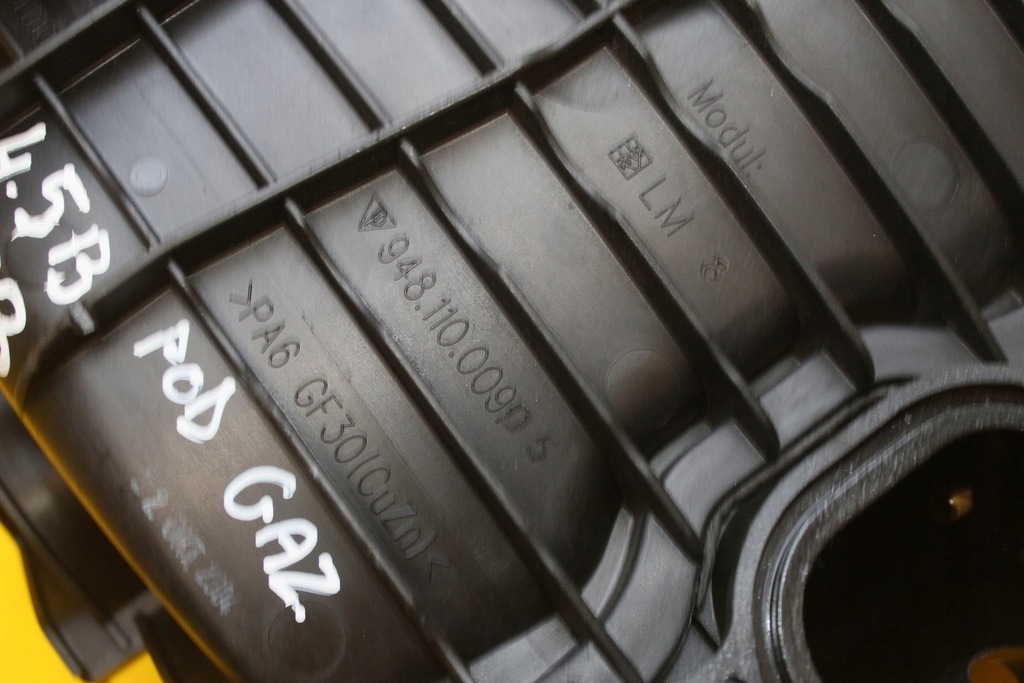 фото №10, Коллектор всасывающий porsche cayenne 4.5 b m48.00 948110009