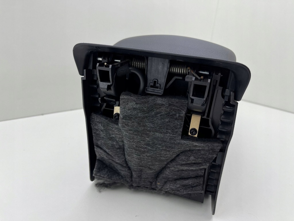 фото №10, Mercedes r172 slk туннель средний подлокотник a1726800250