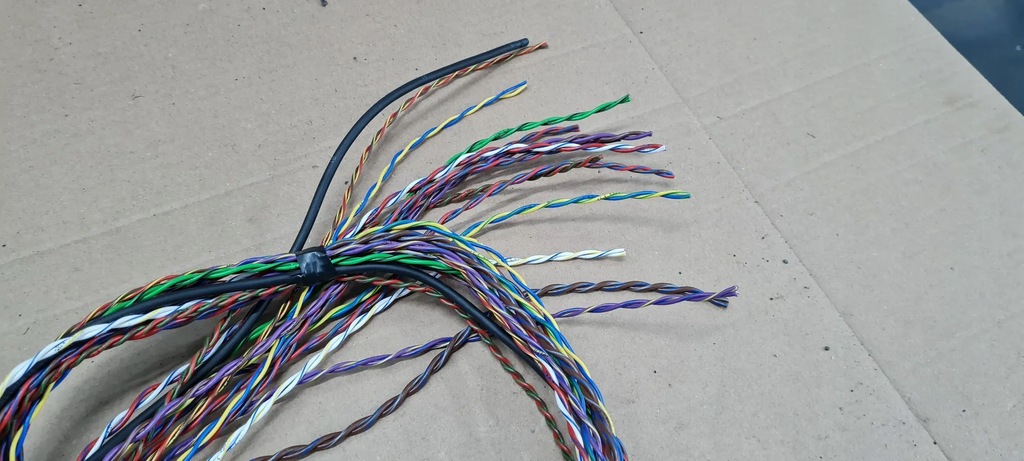 фото №9, A4 b9 8w штекер колодка підсилювача bangolufsen a5 8w q5