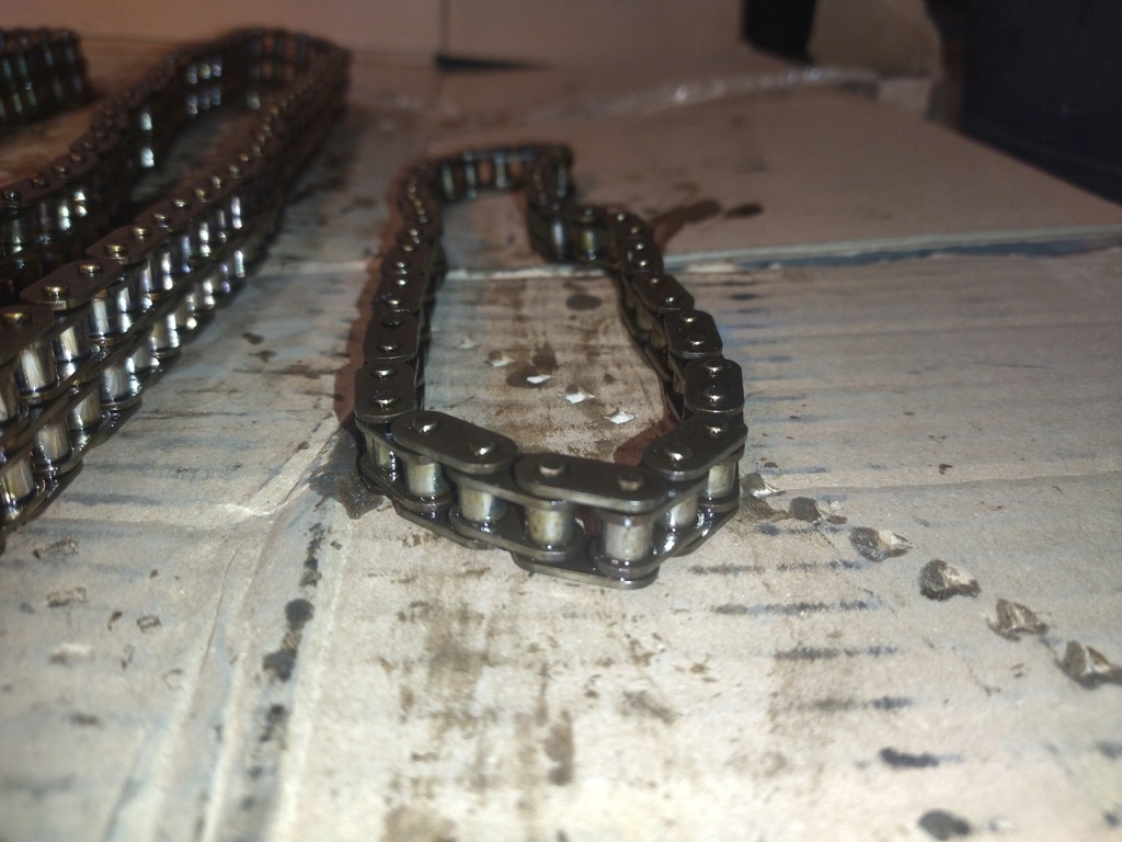 фото №7, Цепи распределительного вала + направляющие - mercedes v8 5.0