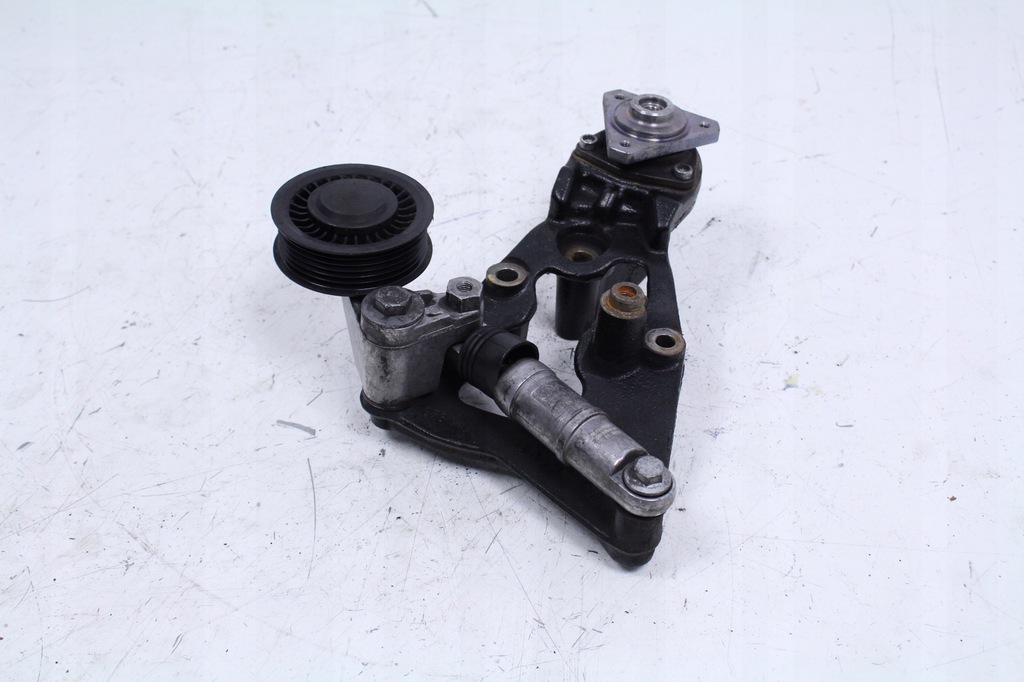 фото №3, Кронштейн натягувач ролик vw crafter 2.5tdi