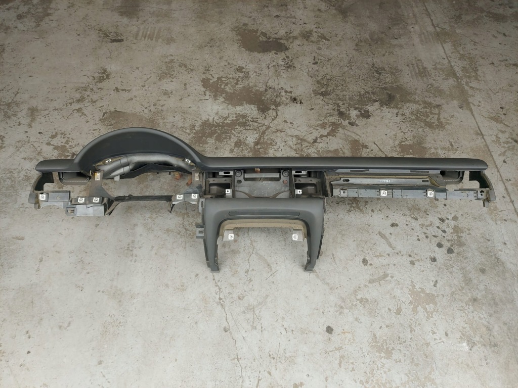 фото №1, Приборная панель консоль audi a8 d3 lift 4e1819214a