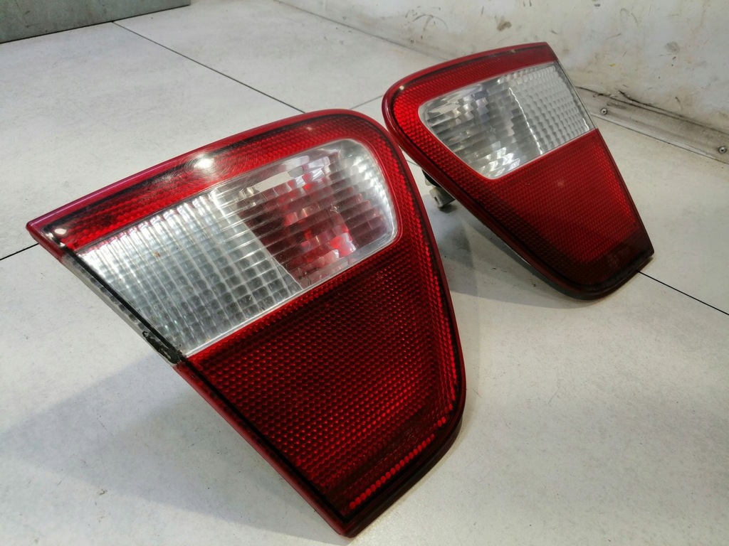 фото №13, Лампа задняя w крышка комплект seat cordoba ii