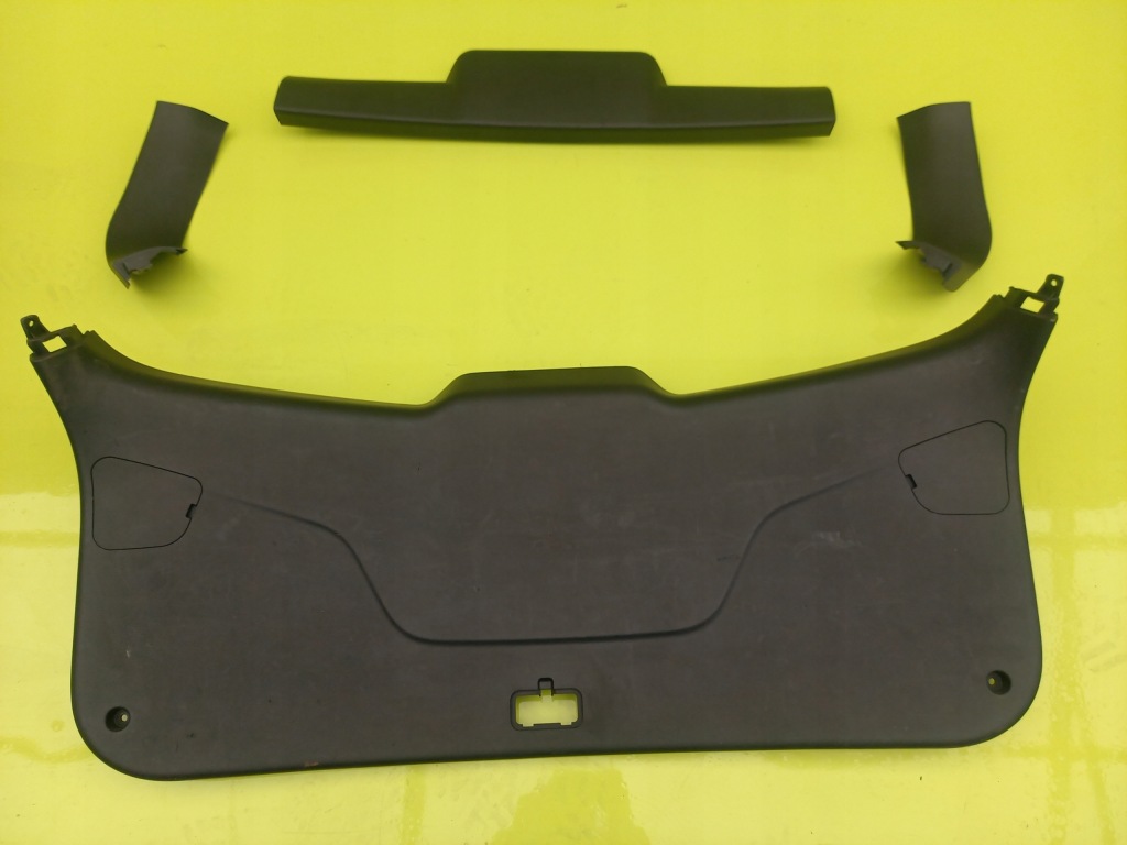 фото №2, Обивка крышки задняя kia sportage iii 11r