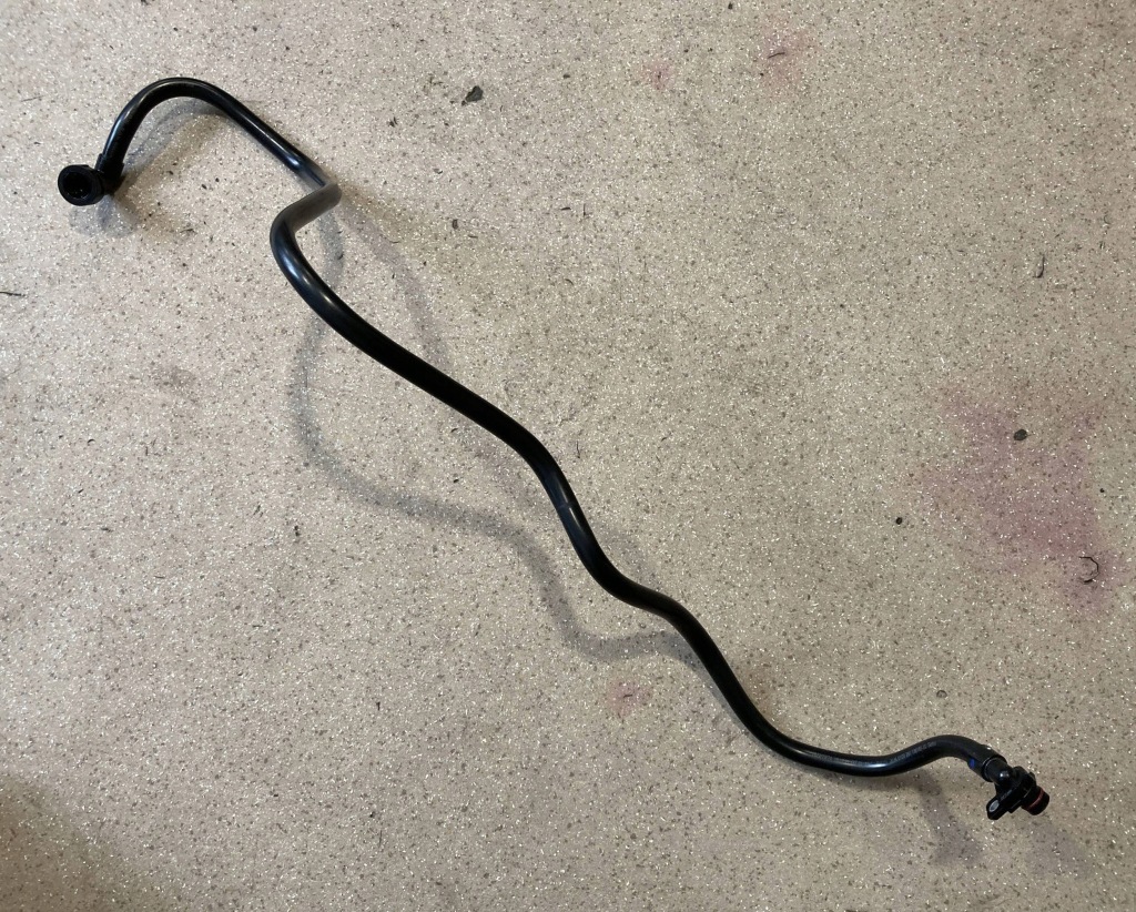 фото №12, Шланг радіатора оливи коробки bmw 3 g20 g21 8848365