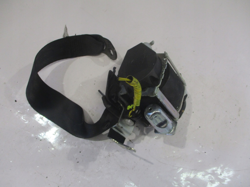 Купить Ремень безопасности задний  задний левый toyota avensis t27 lift t29 sedan