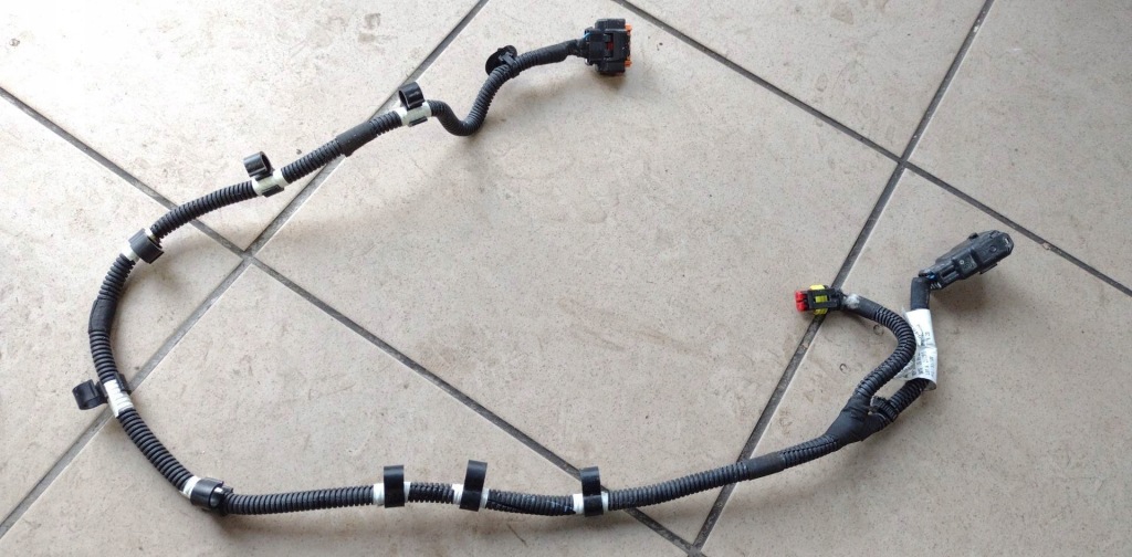 фото №1, Жгут электропроводка dacia sandero iii 240545387r