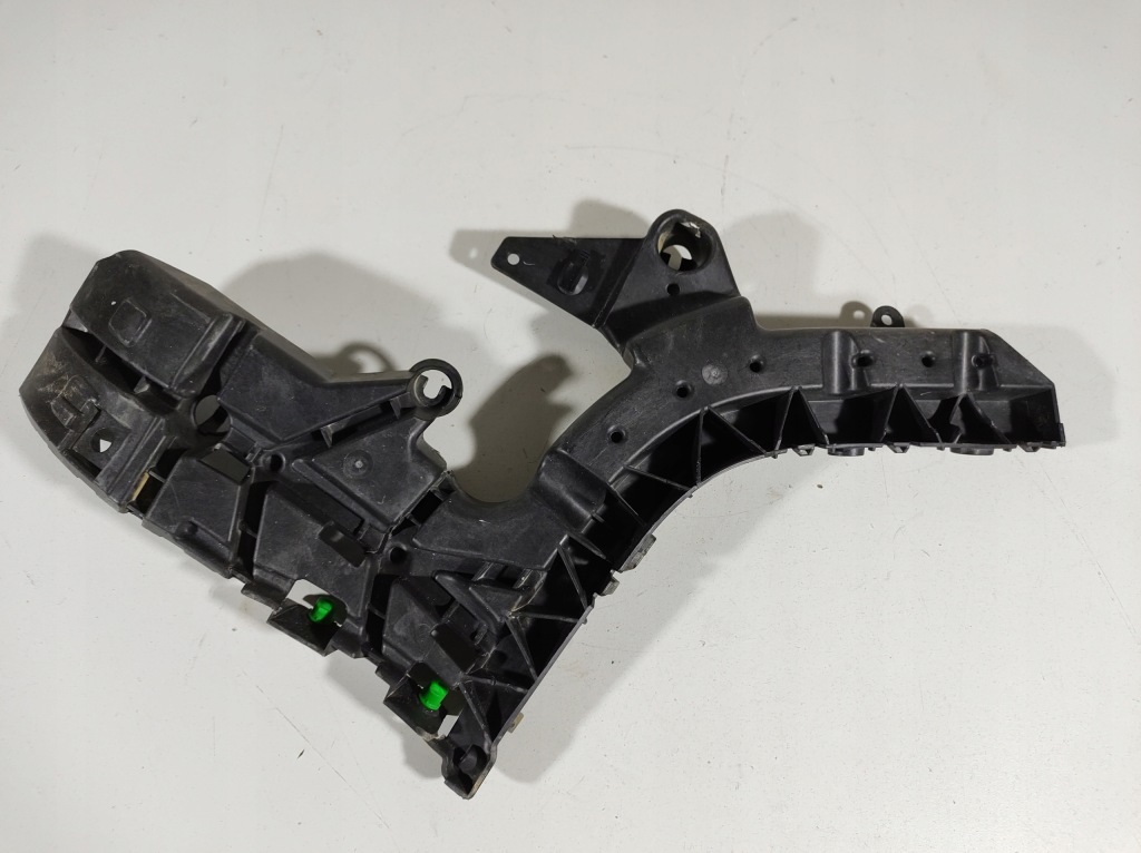 фото №12, Volvo v60 18r- направляющая кронштейн бампера правый задняя