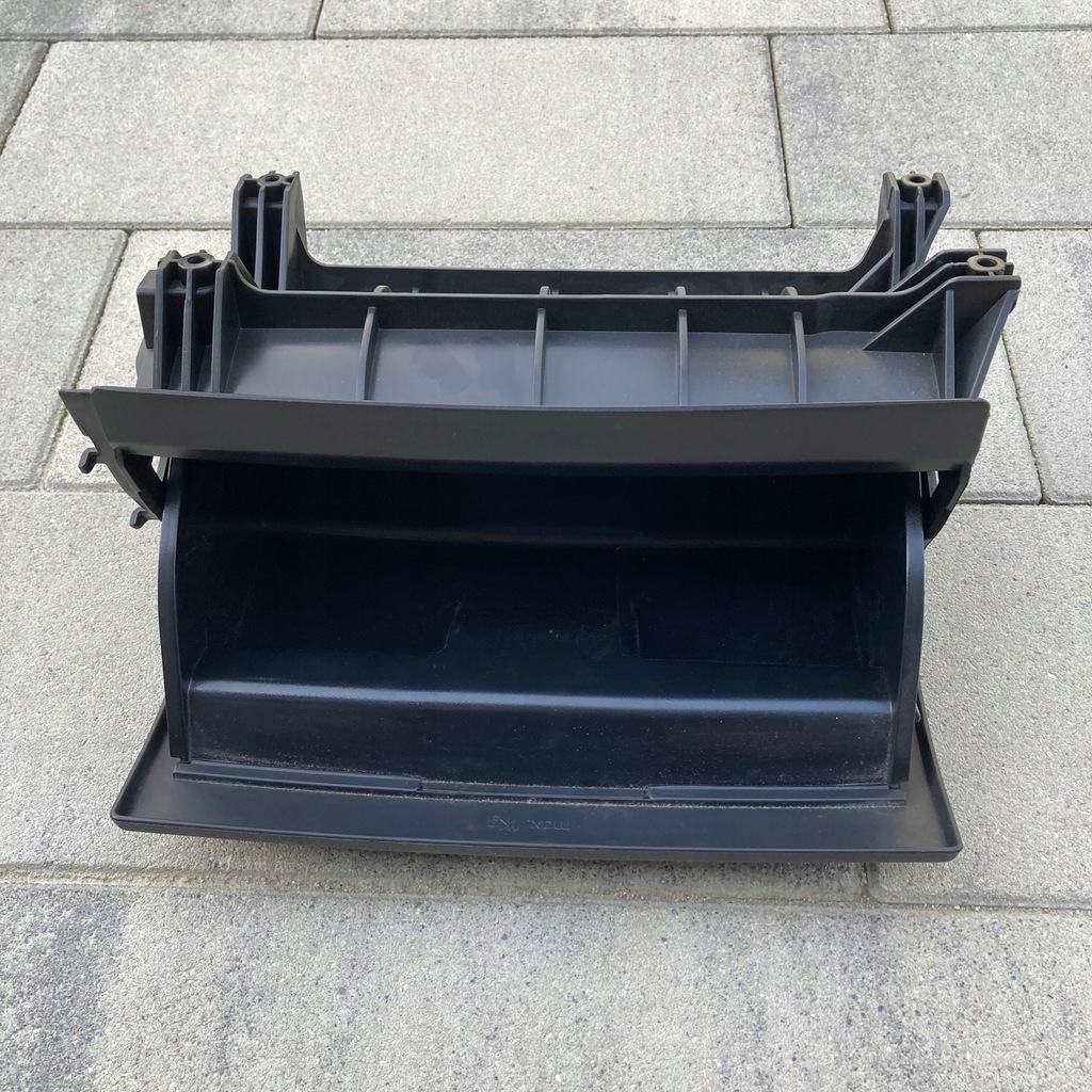 фото №5, A3 03-13 бардачок pod сидіння пасажира 8p0881578