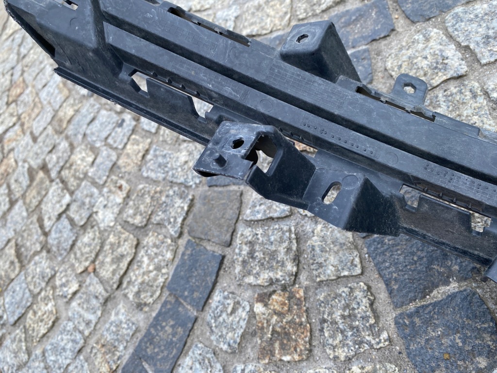 Купить Opel mokka x решётка средняя бампера перед 42536906 оригинал