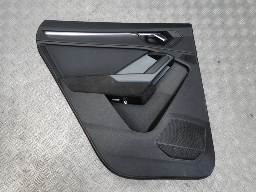 фото №15, Audi q3 rsq3 83a сидіння заднє сидіння шкіра