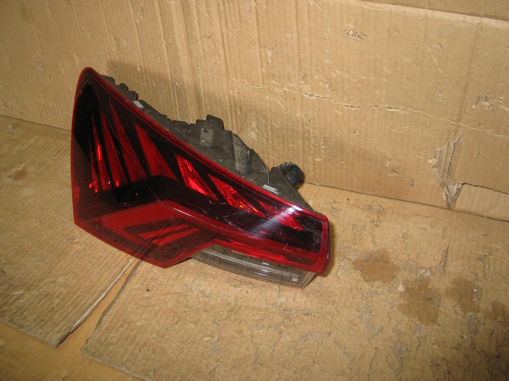 фото №9, Лампа задня задня led ліва skoda octavia 4 iv 5e3945207a