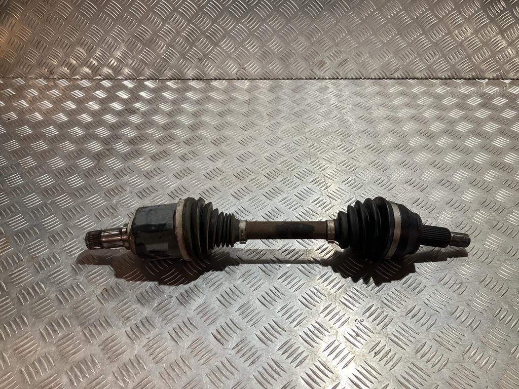 фото №1, Приводной вал левая короткий land rover discovery sport l550 2.0 d 4x4