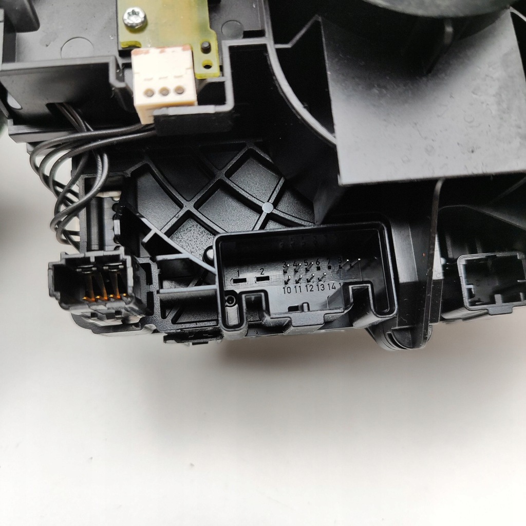 фото №7, Audi a4 s4 b8 8k 2011 важіль / перемикач поворотники