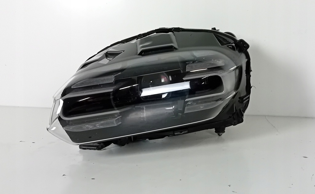 фото №1, Porsche taycan 9j1 лампа левая full led pdls+