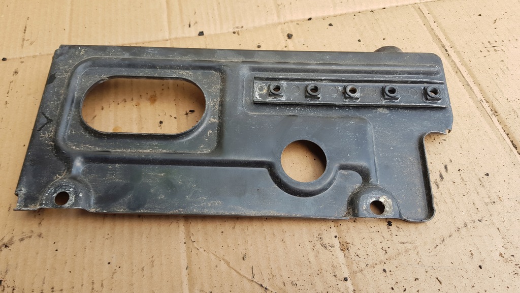 фото №10, Audi a6 c5 основание аккумулятор 1.9 tdi 2.5