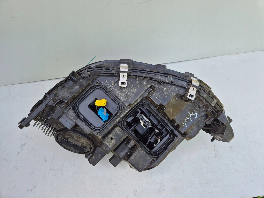 Gls 166 x166 w166 фара лампа правая full led ils a1669064603 Недорого