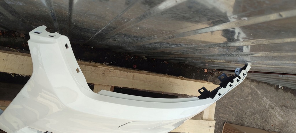 фото №9, Уголок бампера левый перед audi q3 8u przedlift 06.11-02.15r ксенон ls9r