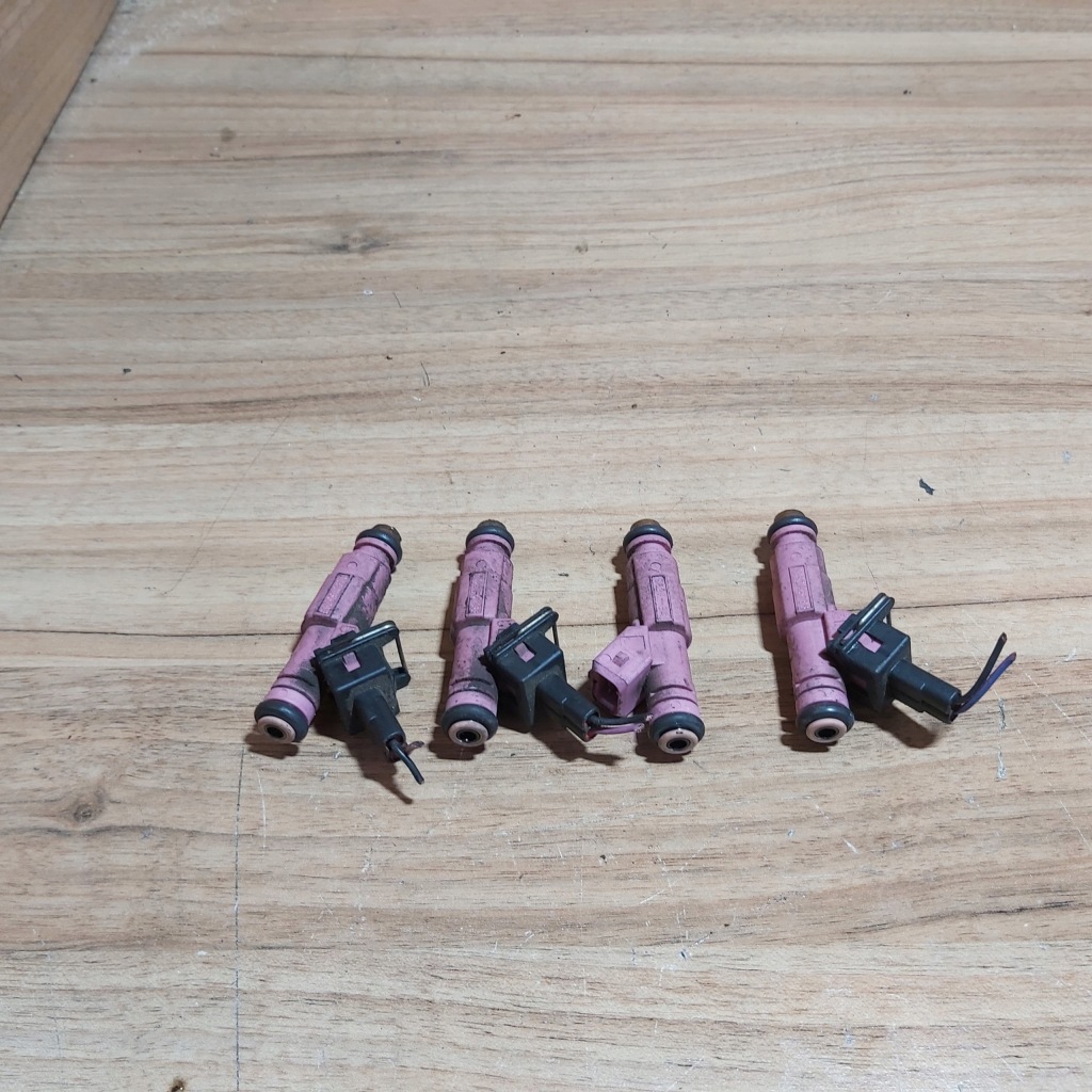 фото №1, Форсунка инжектор ford ka mk1 1.3 98bf-ba