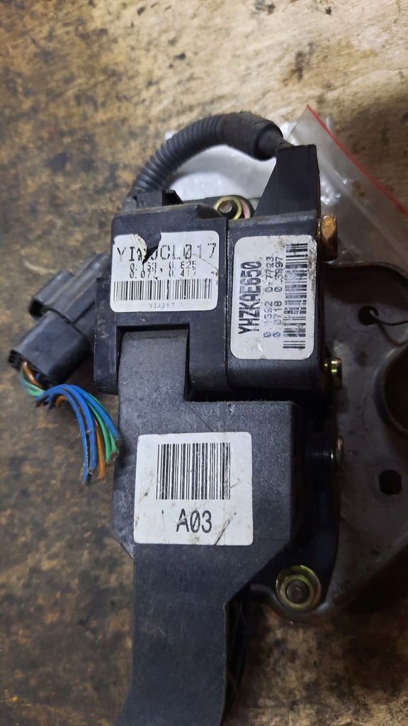 фото №5, Потенціометр газу hyundai matrix 1.5d 03r