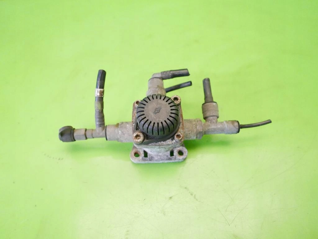 Купить Клапан релейный тормоза renault premium 370dci