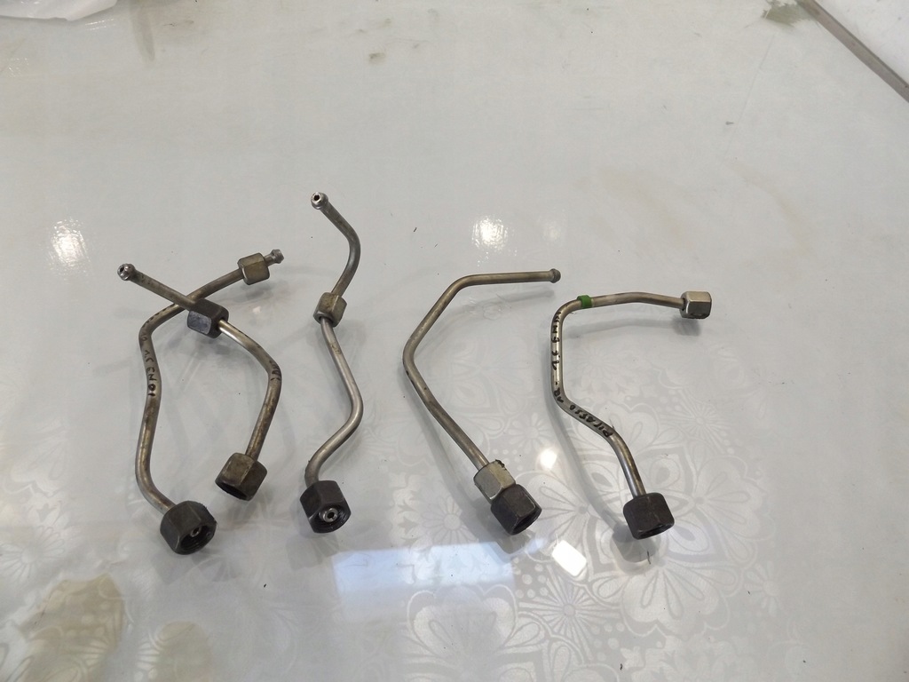 фото №1, C3 picasso 1,6ehdi трубки форсунок