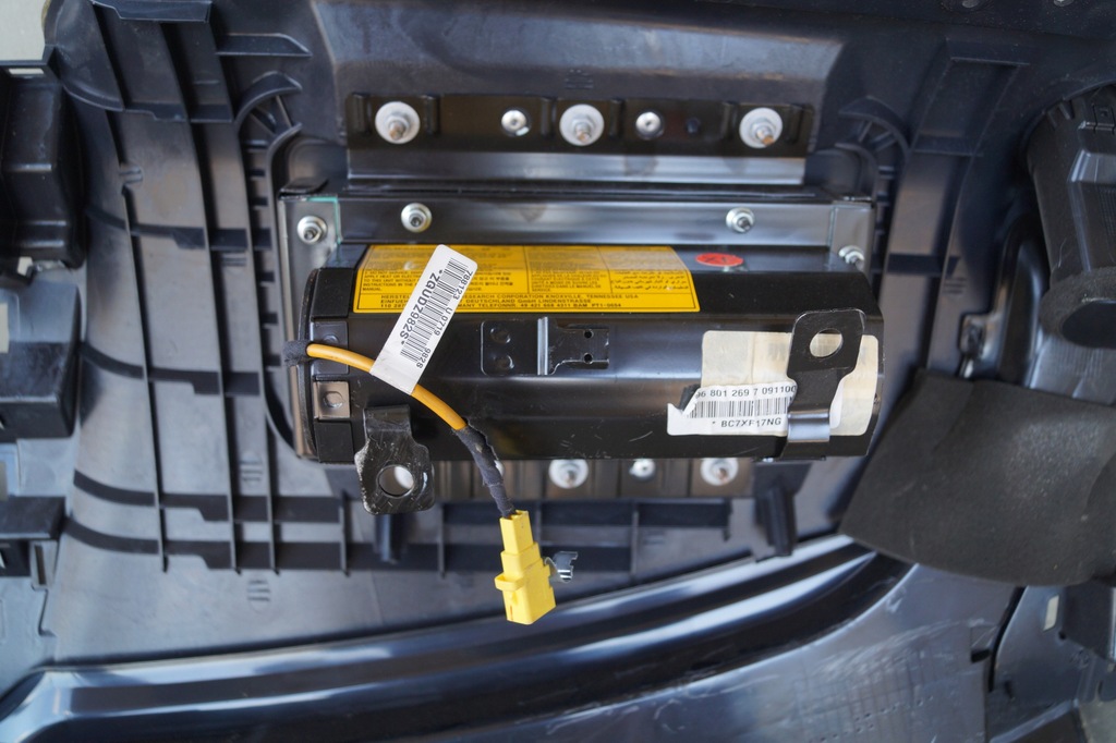 фото №10, Приборная панель консоль подушки безопасности натяжители opel antara eu