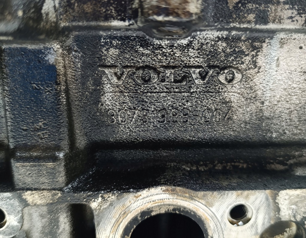 фото №7, Головка volvo xc70 i 2.4 d5 30731988-004