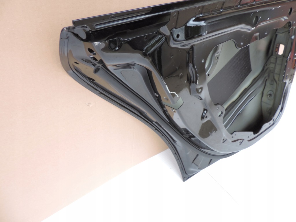 фото №10, Mercedes cla a118 задні ліва двері