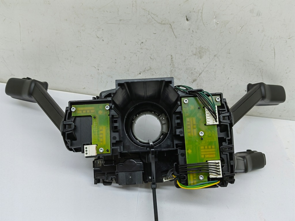 фото №8, Skoda octavia iii scout перемикачі стрічка подушка безпеки