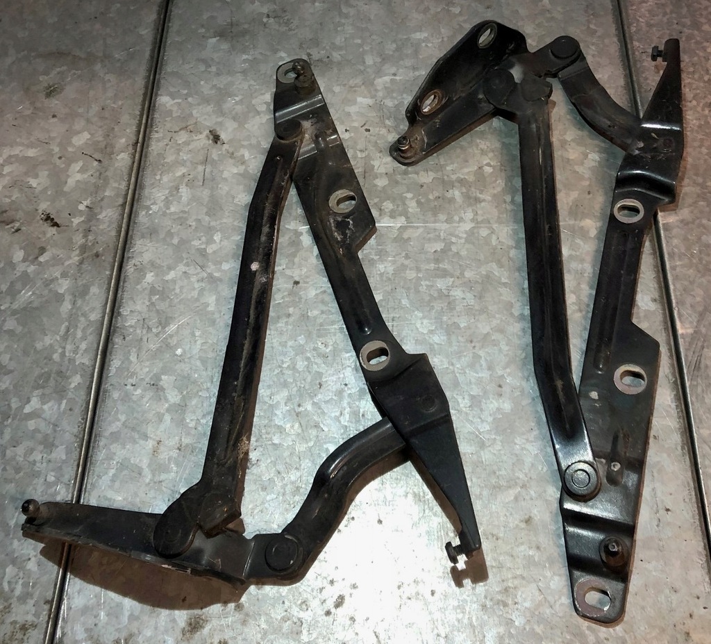 фото №1, Audi a8 d2 петли крышки задняя комплект