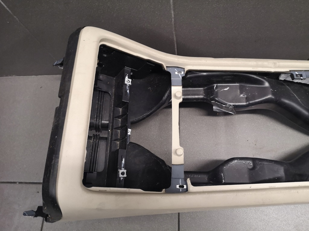 фото №9, Тунель середній кремовий audi a8 d3 ii lift