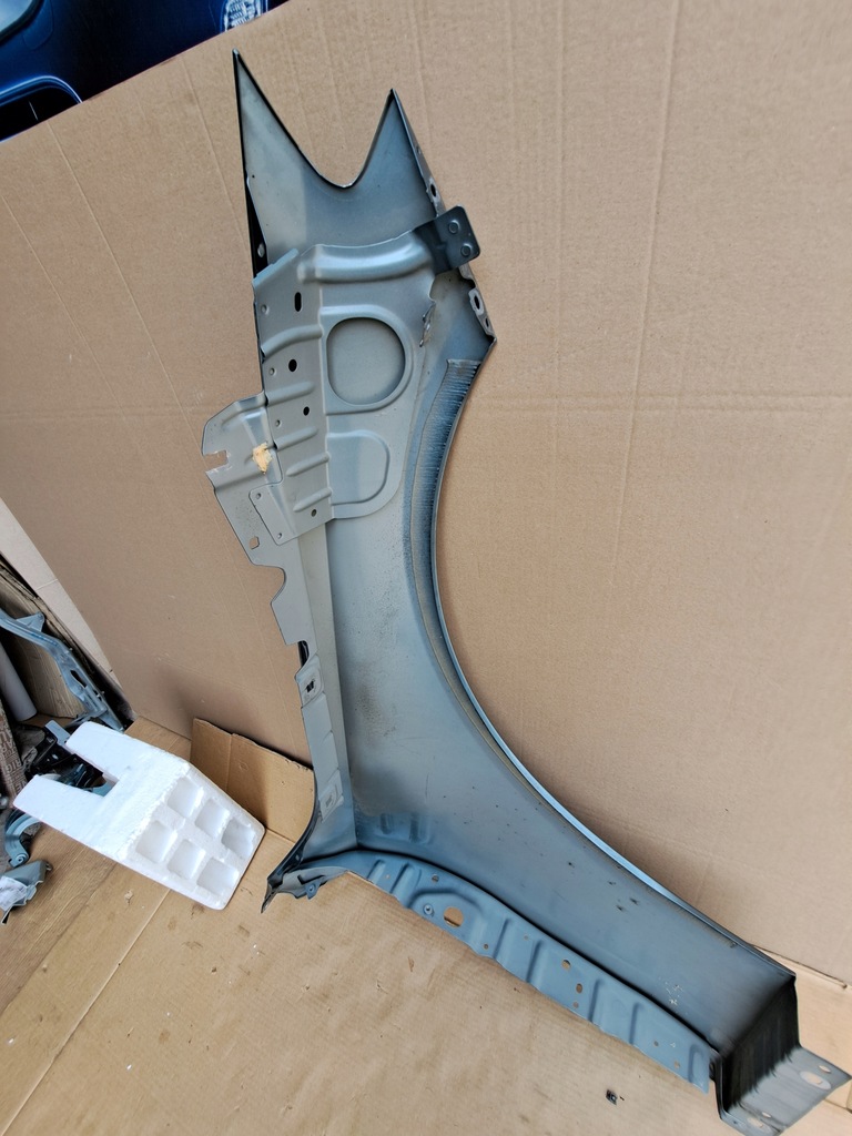 фото №10, Mercedes w214 крыло передний левый bez покраска