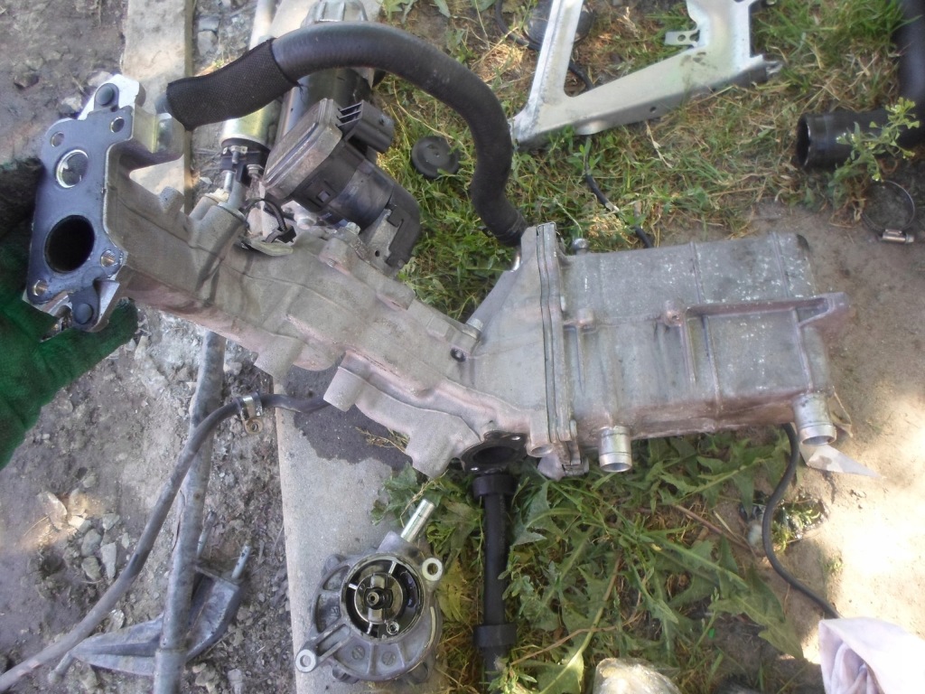 фото №1, Mercedes w204 радиатор egr 6461401075 idealna