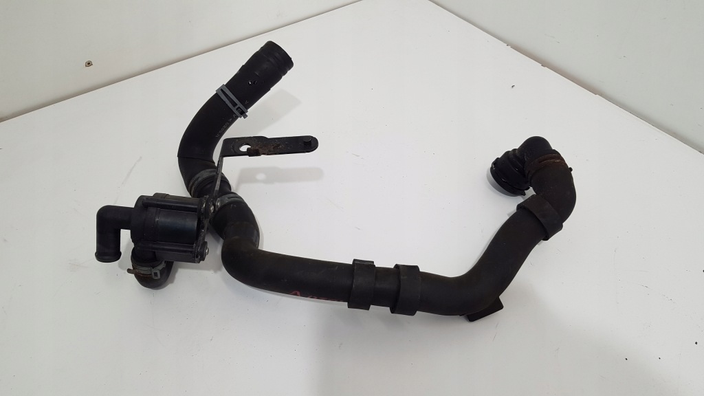 фото №3, Vw golf vi 2.0 tdi шланг помпа