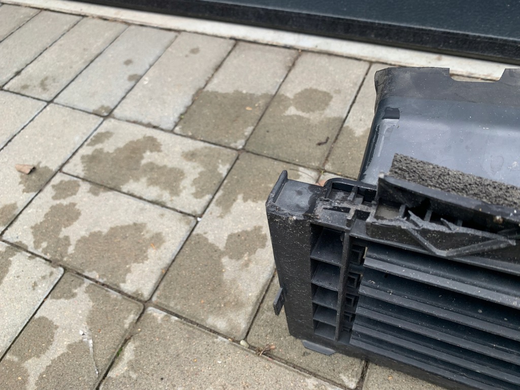 фото №10, Mercedes a w177 шторка жалюзи