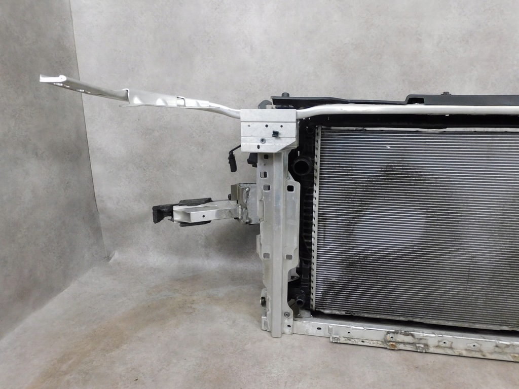 фото №9, Audi a8 d5 4n підсилювач pas перед радіатор комплект 3.0