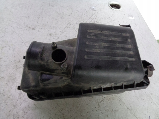 Купить Toyota avensis ii t25 корпус фильтра воздуха 2,0d 1ad-ftv