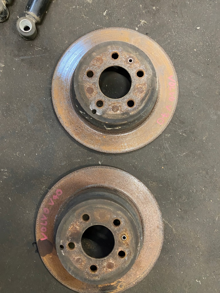 фото №1, Volvo v70 гальмівні диски гальмівні задня комплект