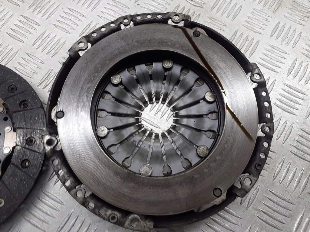 фото №6, Прижим сцепления с диск skoda roomster 1.2 tsi