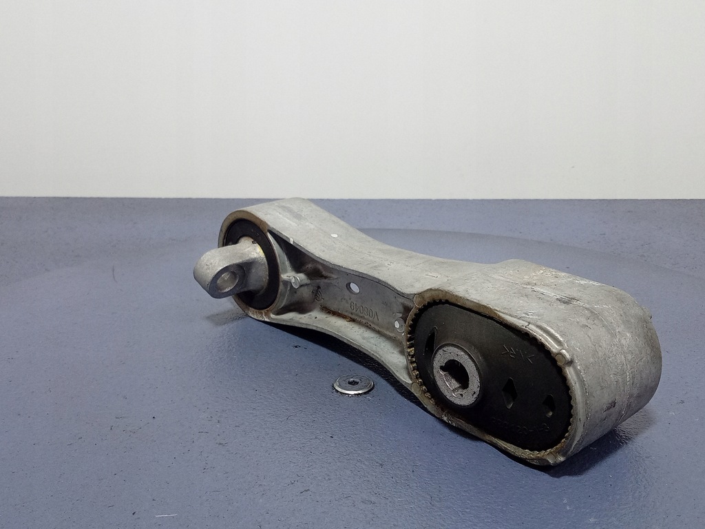 фото №1, Bmw 1 f40 b48a20t з'єднувач стабілізатора перед