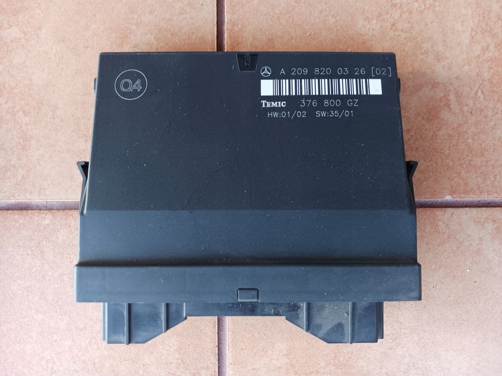 фото №1, Модуль комфорта mercedes-benz оригинальный номер a2098200326
