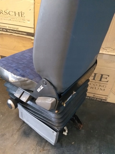 фото №5, Iveco daily 3 сиденье водителя надувной