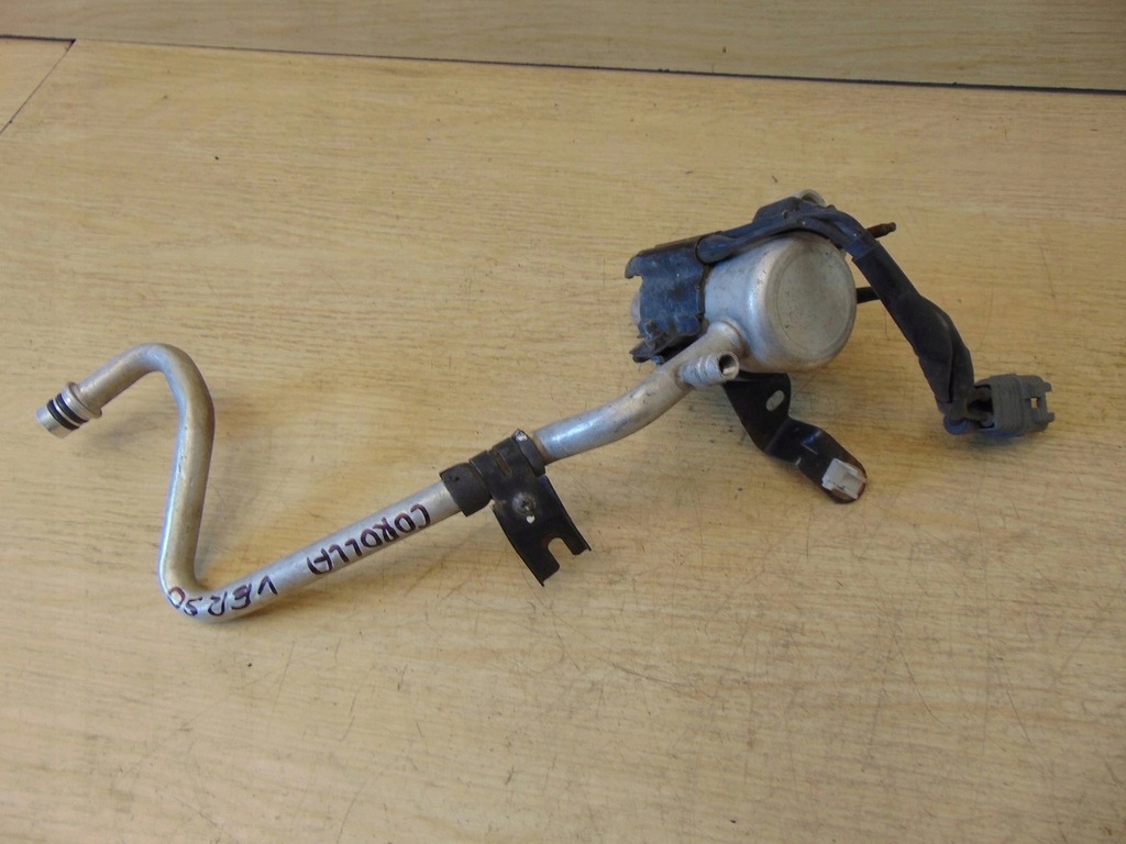 фото №4, Шланг кондиционера toyota corolla verso europa