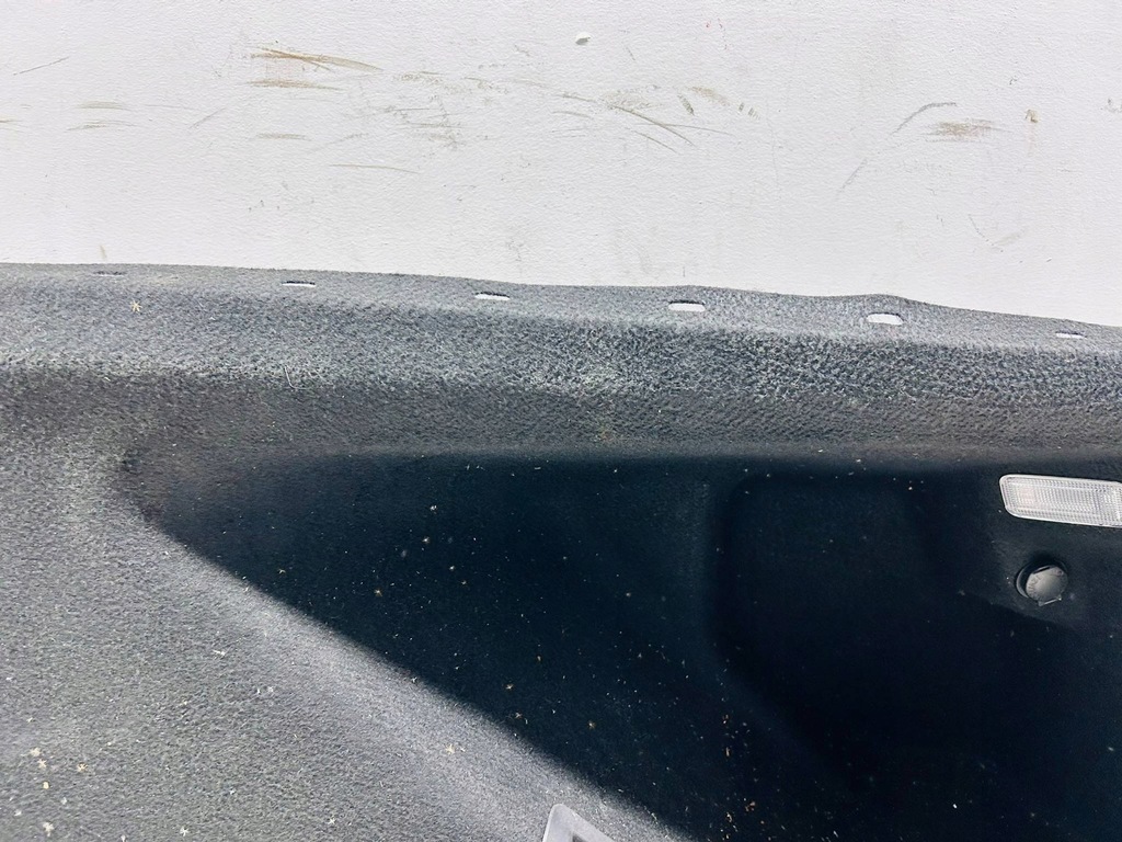 фото №5, Corolla e21 kombi 1.8h обшивка обивка багажника правая правый