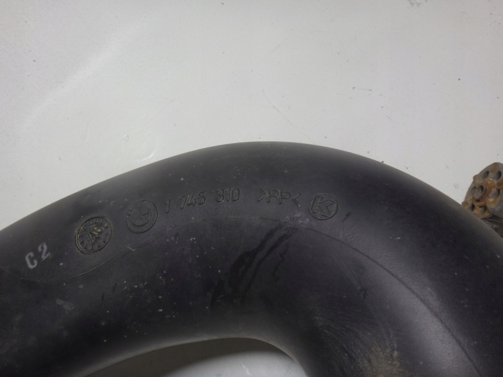 Труба впуск повітрозабірник шланг повітря bmw e39 535 540 i в Україні