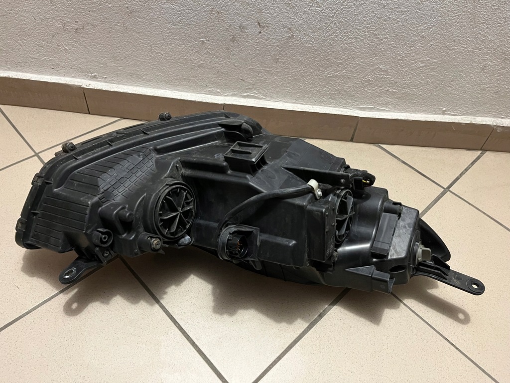 фото №16, Hyundai ix20 ix-20 10- лампа передняя перед левая