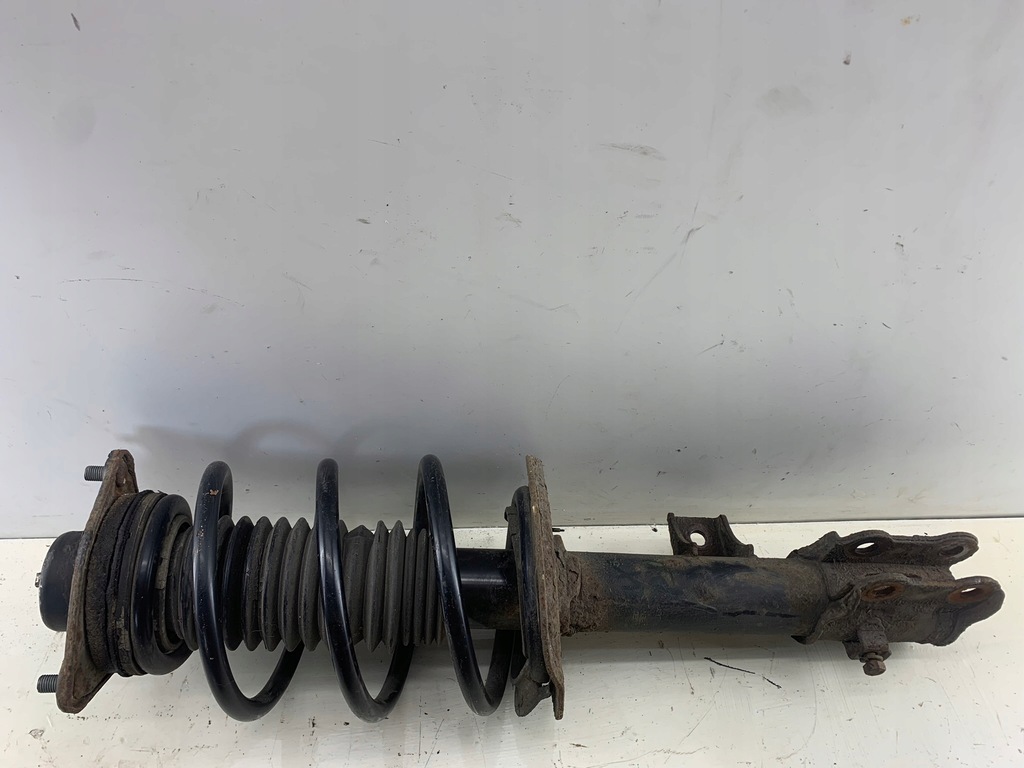 фото №1, Hyundai ix35 lift 1.7 crdi амортизатор правый перед