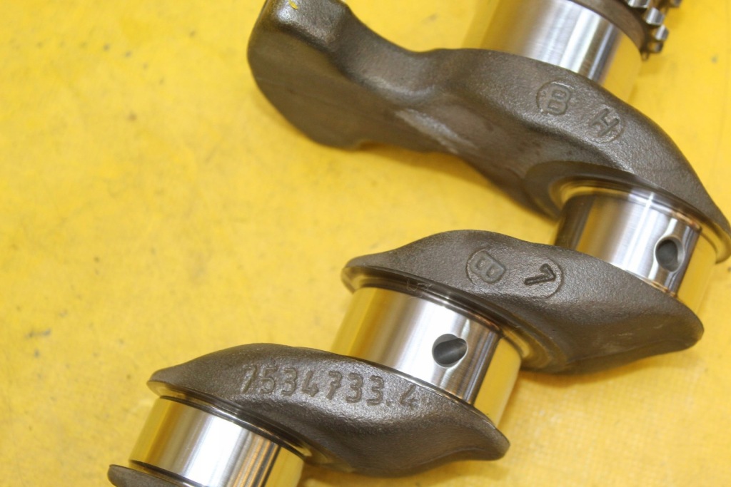 Купити Wał колінчастий mini r56 citroen peugeot 1.4 1.6 vti gjs700 hg2 75347334