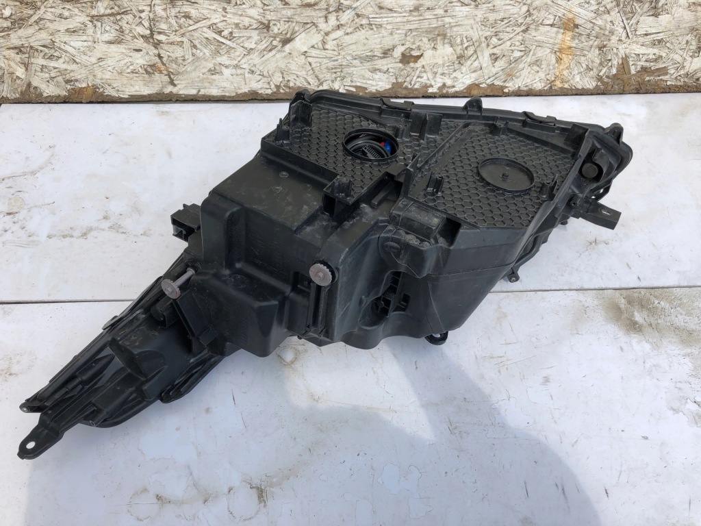 Фара правый  перед lexus rx full led Доставка